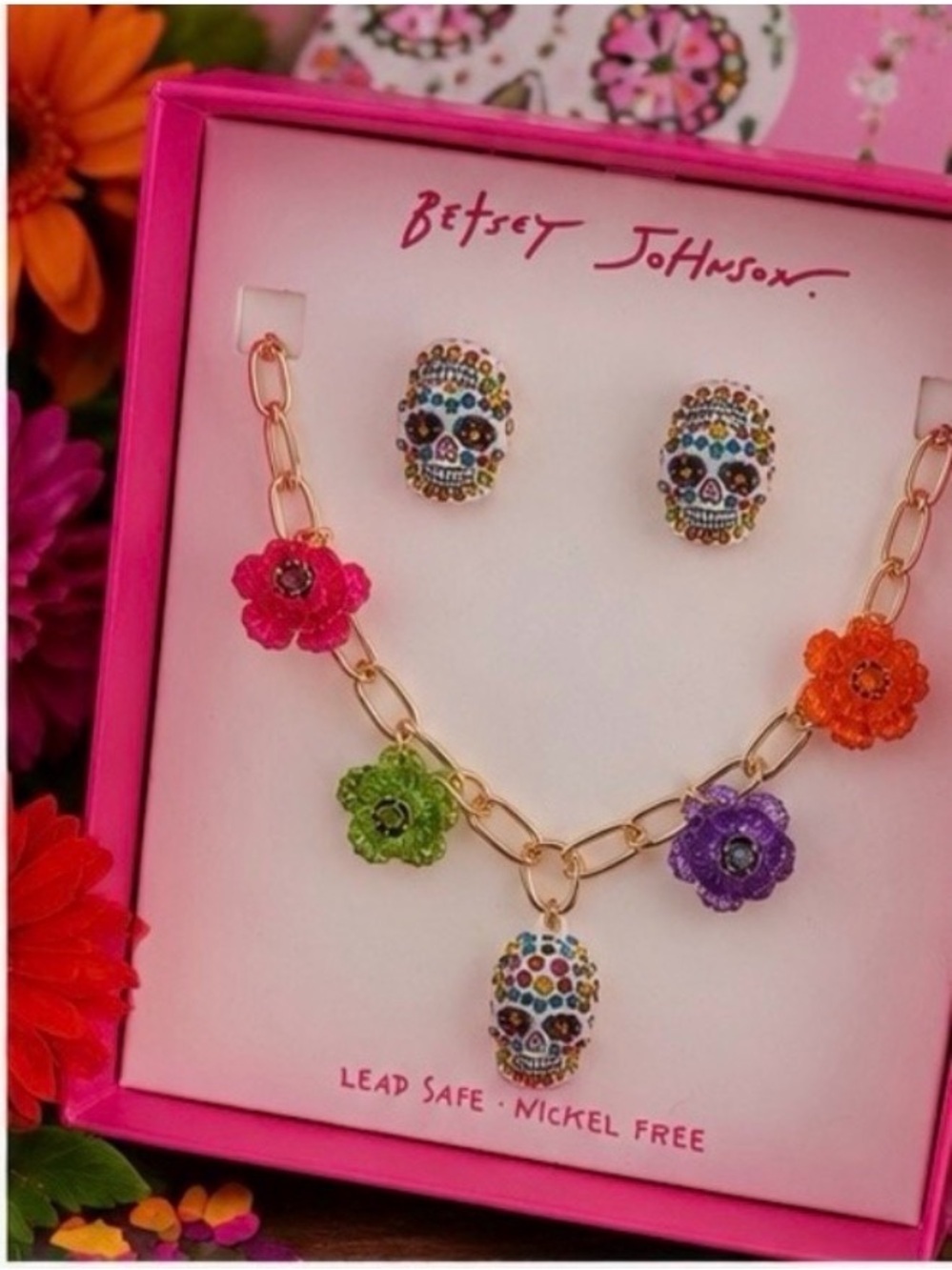 Betsey Johnson | Día de los Muertos Floral Necklace & Sugar Skull Stud Earrings